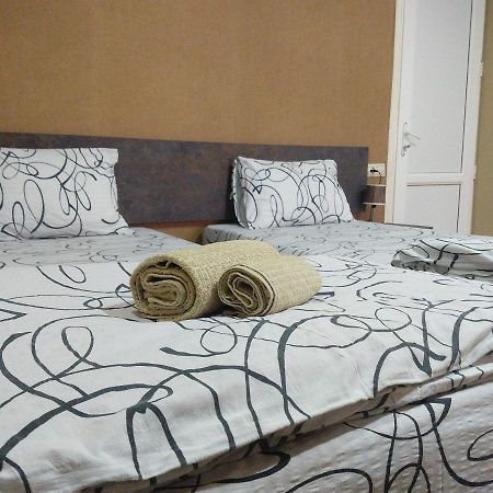 Hotel Bu Tbilisi Esterno foto