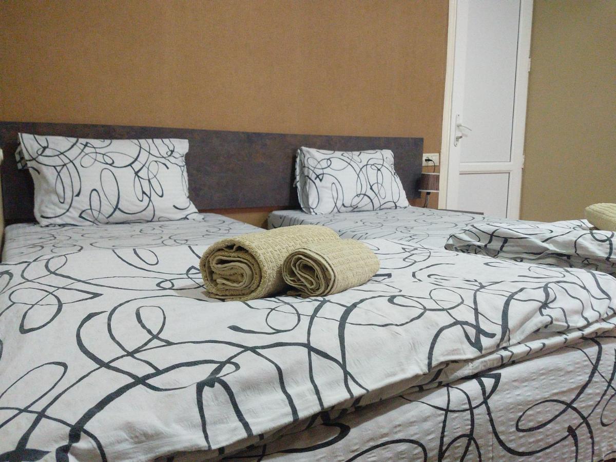 Hotel Bu Tbilisi Esterno foto