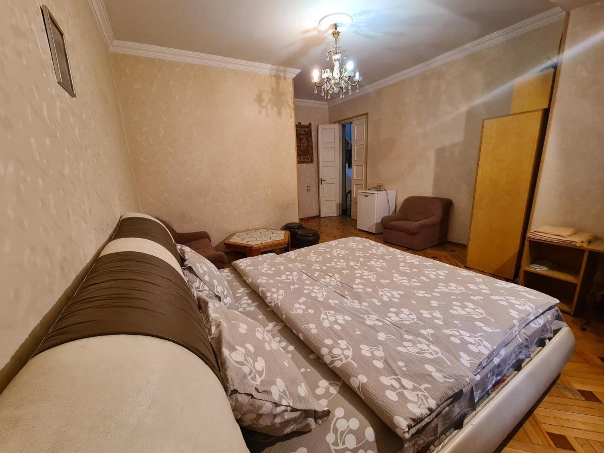Hotel Bu Tbilisi Esterno foto