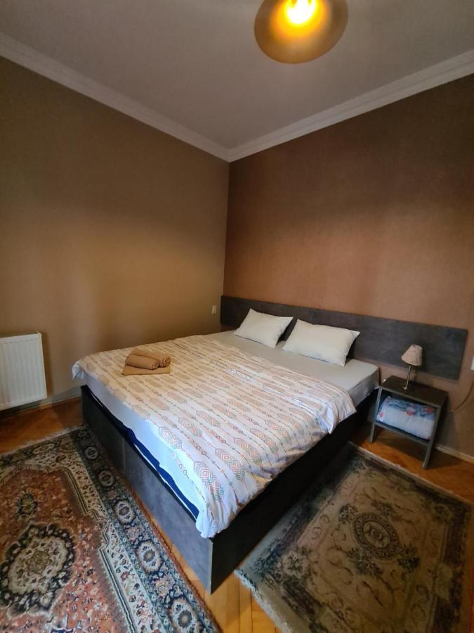 Hotel Bu Tbilisi Esterno foto