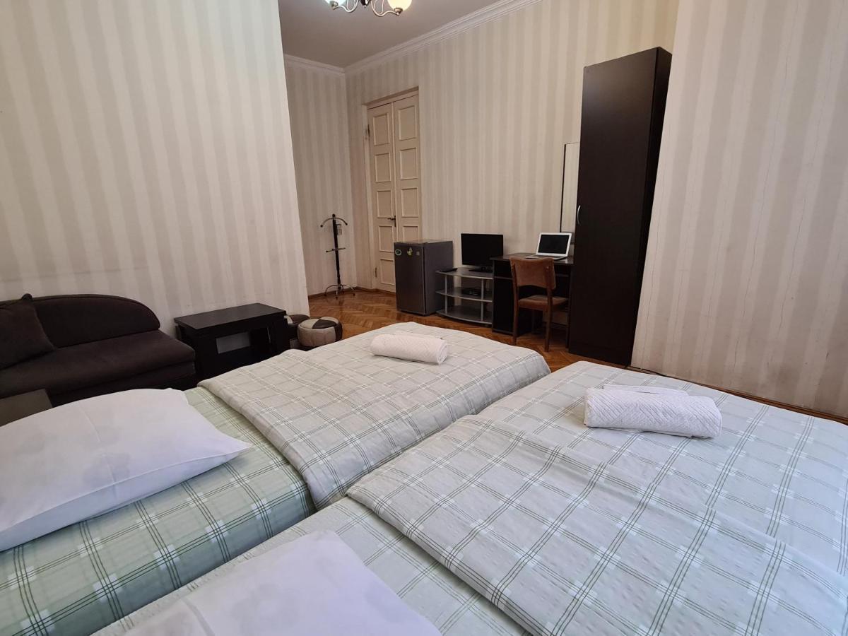 Hotel Bu Tbilisi Esterno foto