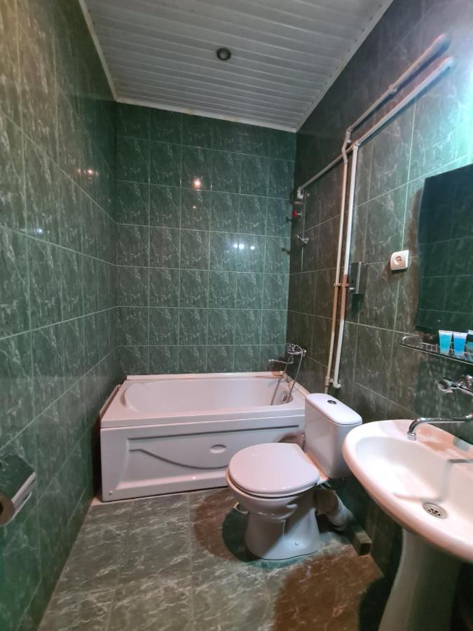 Hotel Bu Tbilisi Esterno foto