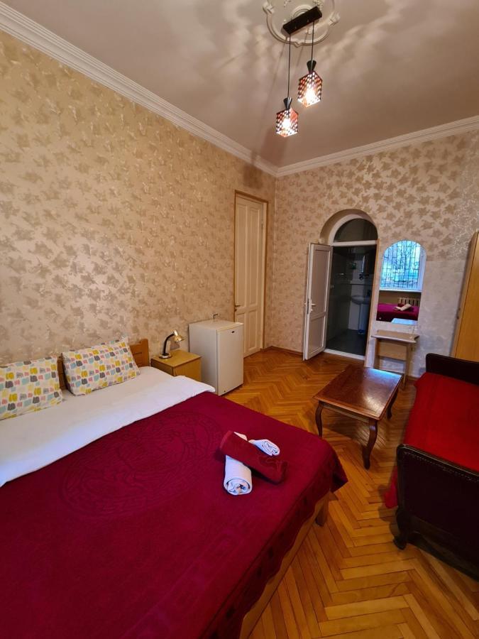 Hotel Bu Tbilisi Esterno foto